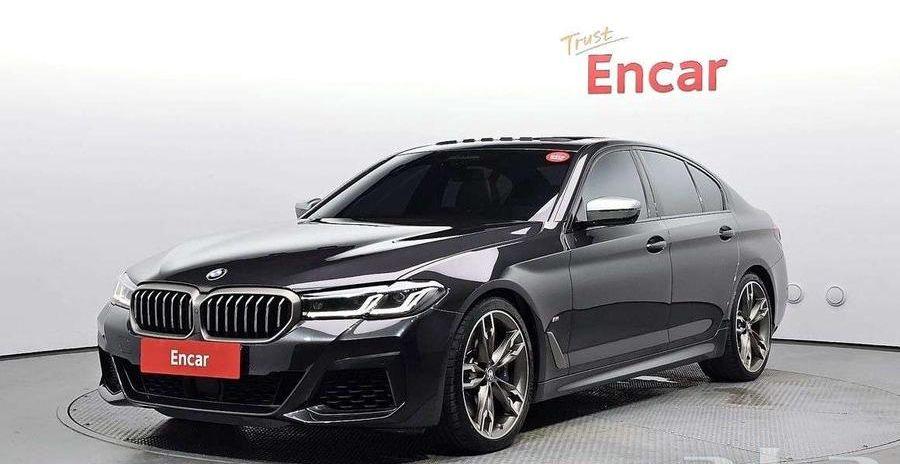 bmw m550i 2021