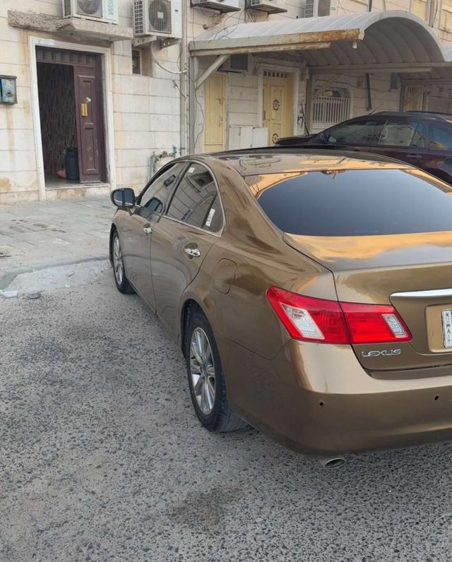 لكزس ES 350