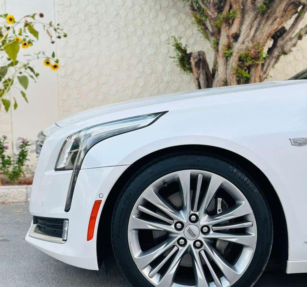 2017 كاديلاك CT6