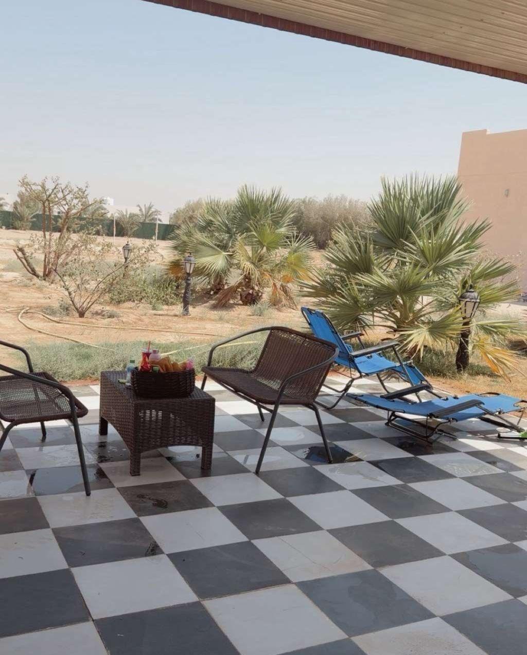 مزرعه دار الحمدان