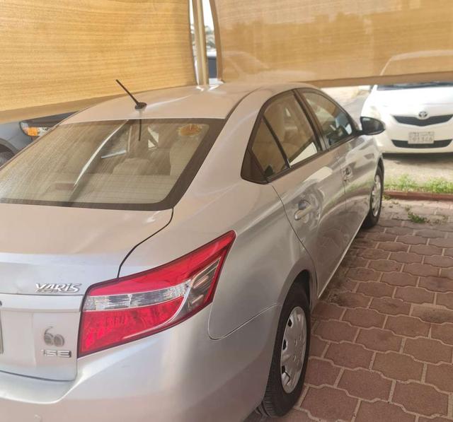 2015 تويوتا يارس