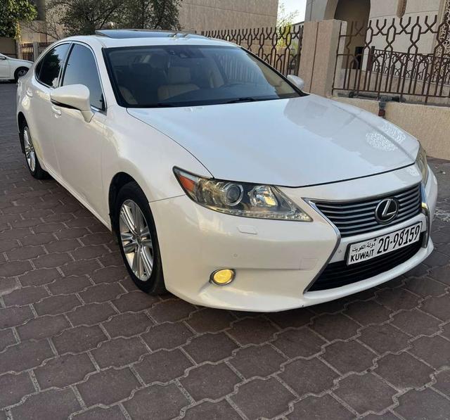 لكزس ES 350