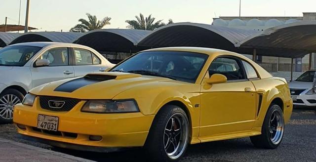 2000 فورد موستانج