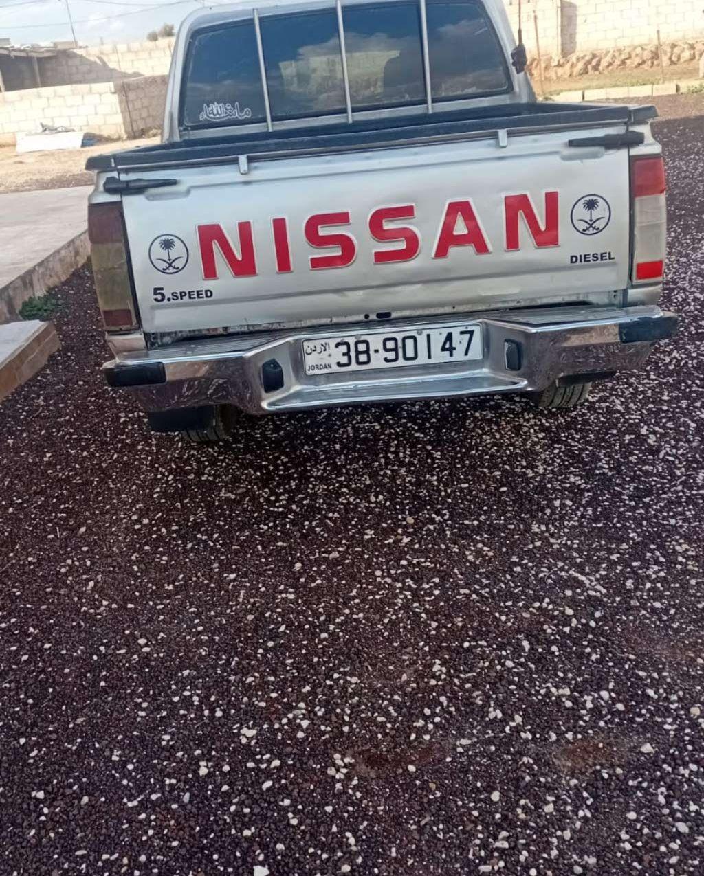 نيسان داتسون 2008