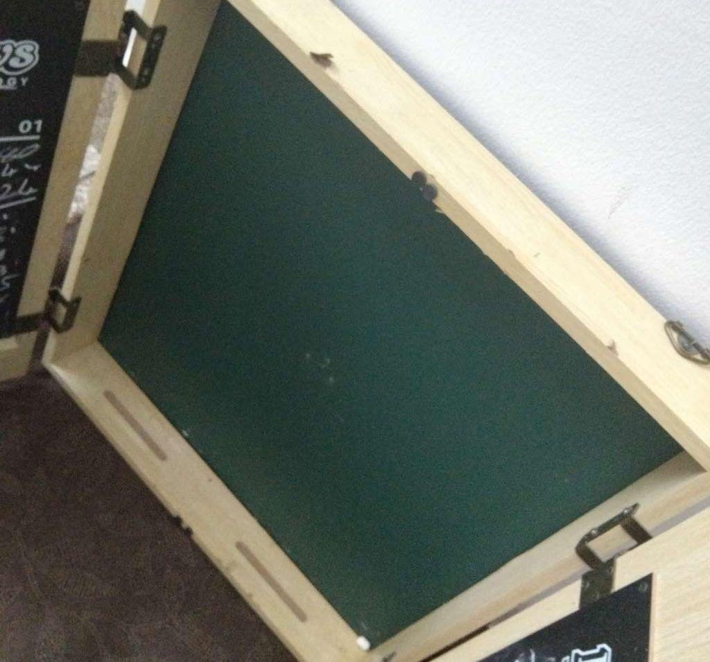 Darts game cabinet