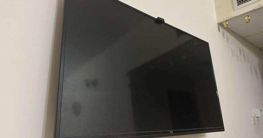 شاشه تلفاز tcl