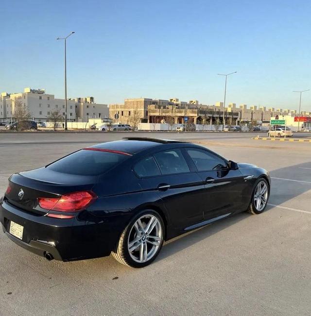 بي ام 640