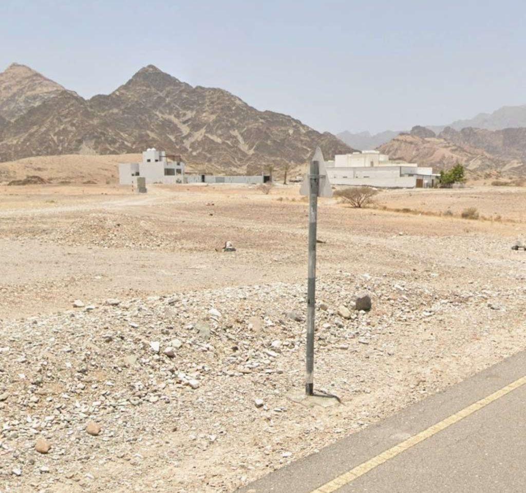 - العامرات مدينة