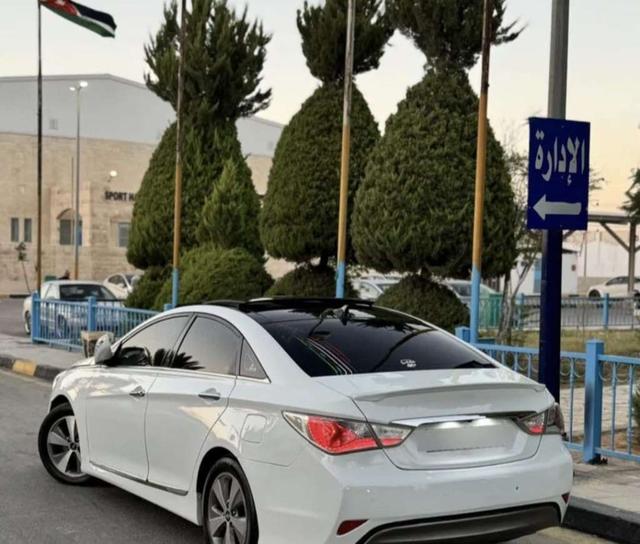 هيونداي سوناتا 2012