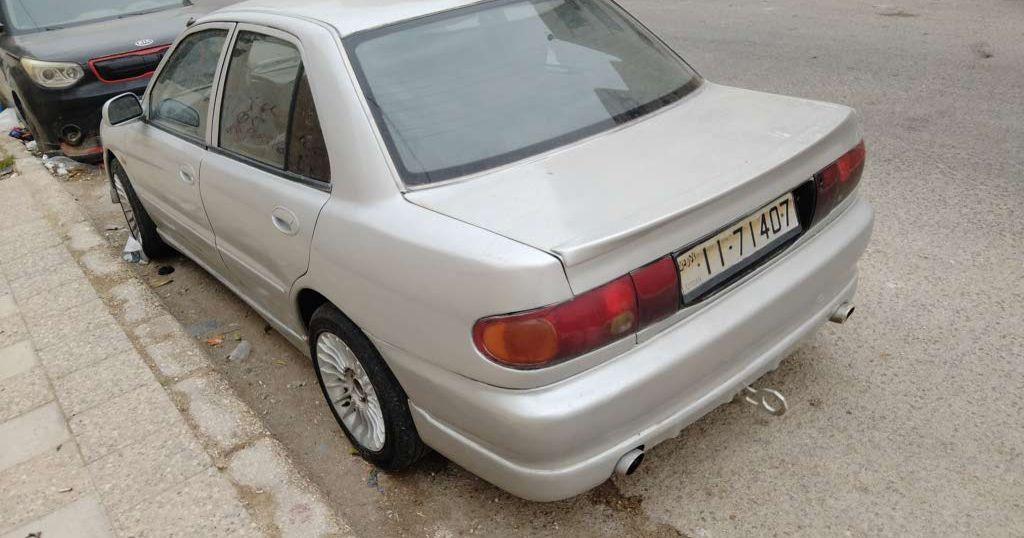 ميتسوبيشي لانسر 1993