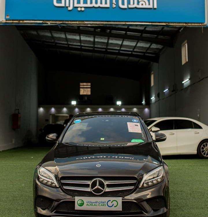 مرسيدس C200 للبيع
