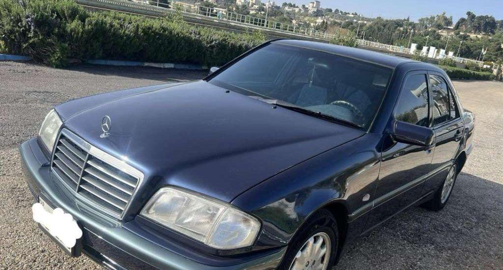 مرسيدس C 200