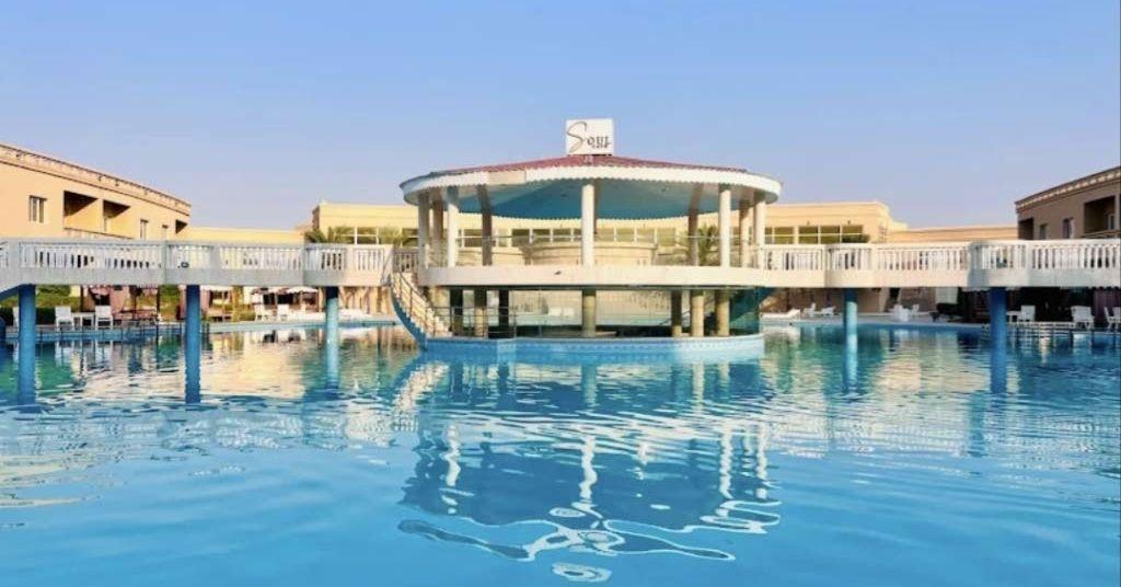 أرض سكني تجاري