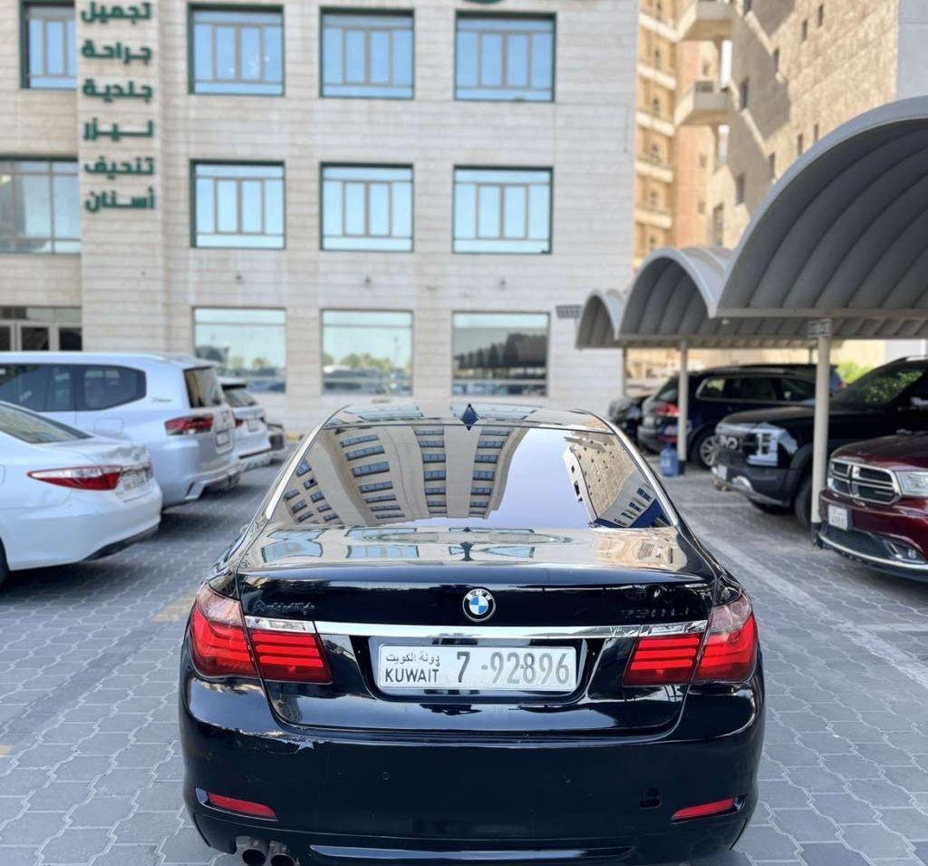 2010 بي ام