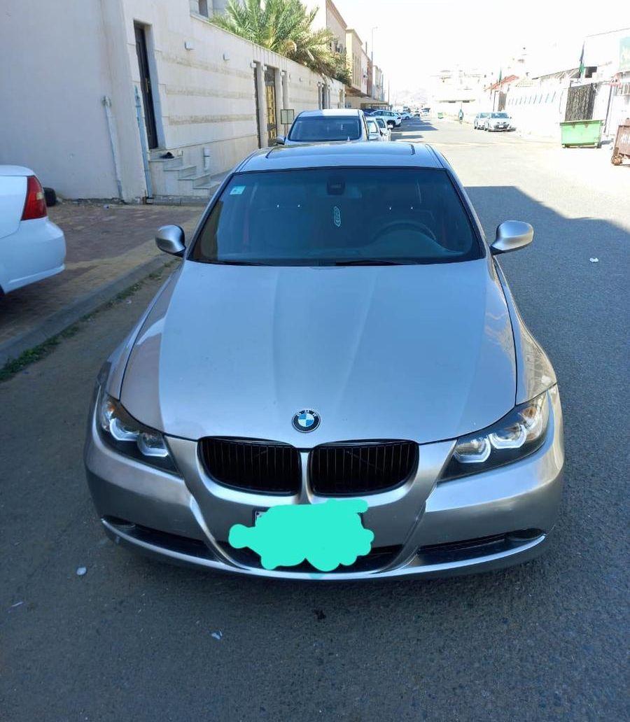 إعلان bmw 2011