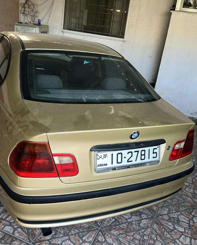 BMW 318 موديل