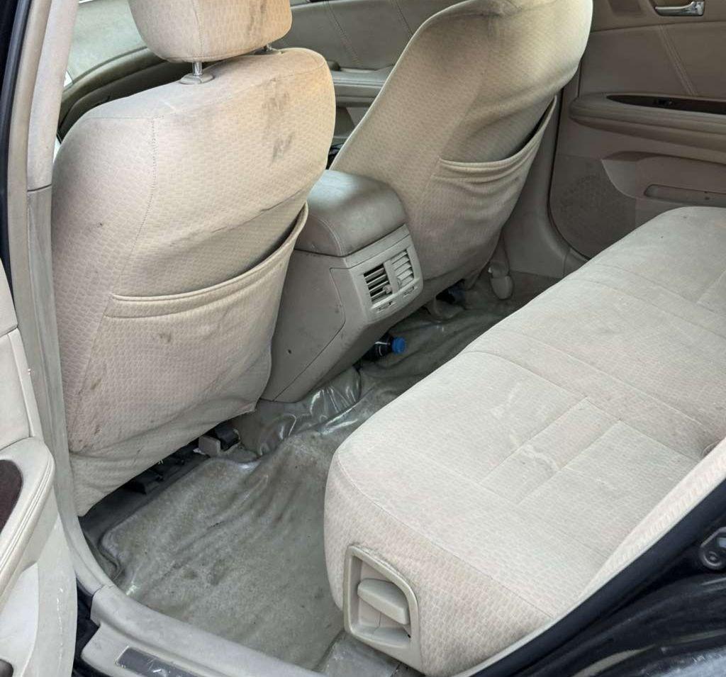 2010 تويوتا افالون