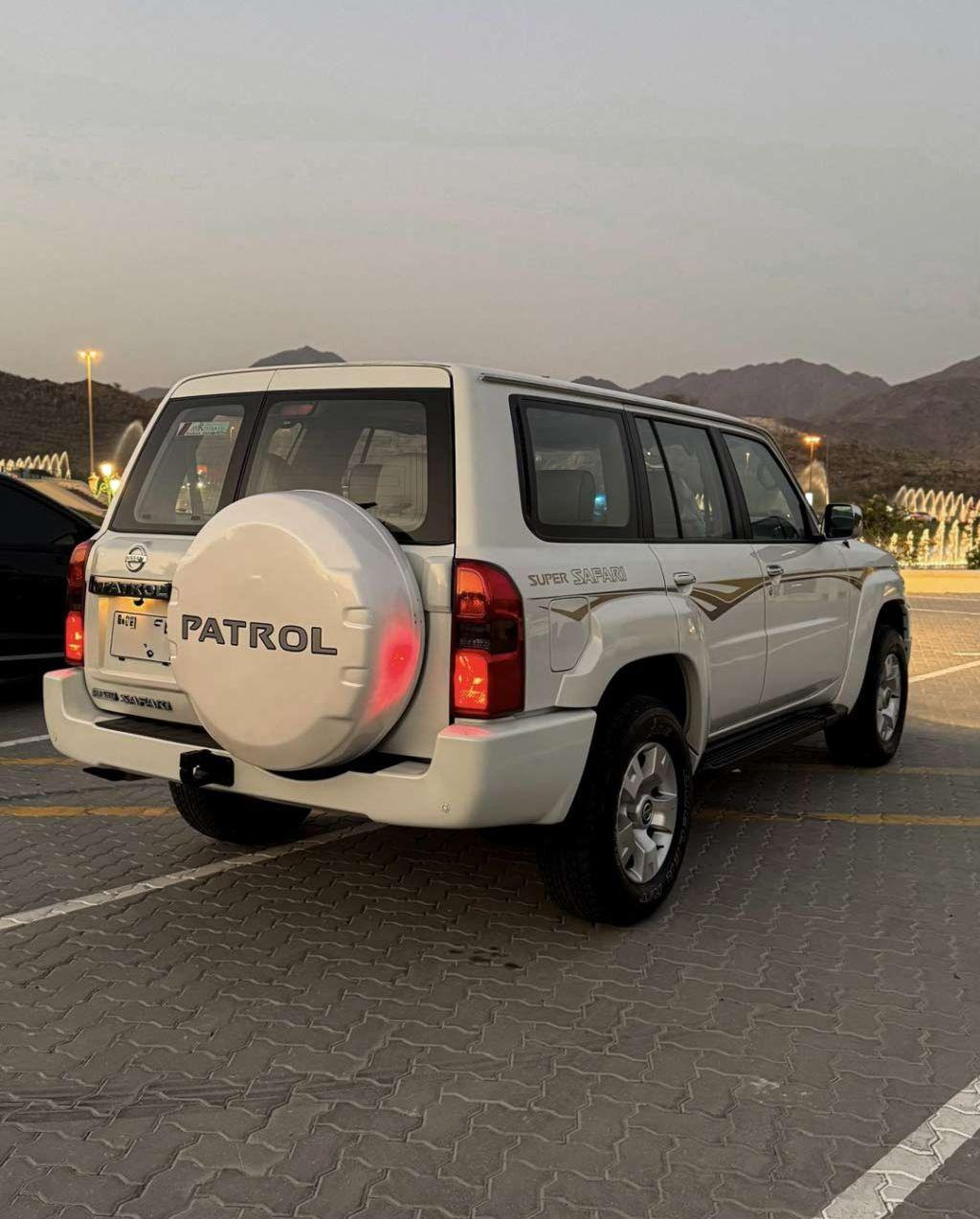 2008 نيسان باترول