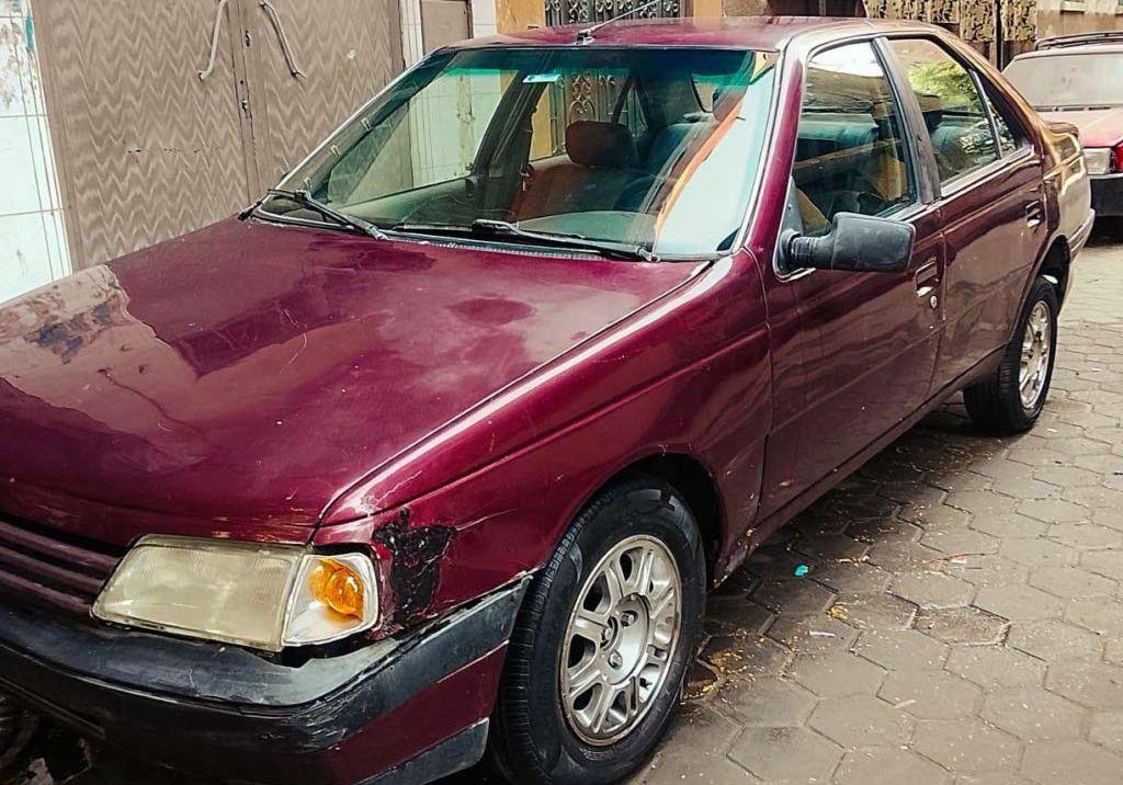 1998 بيجو 405
