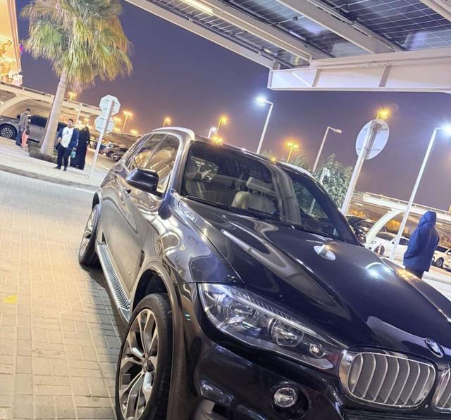 سيارة BMW X5
