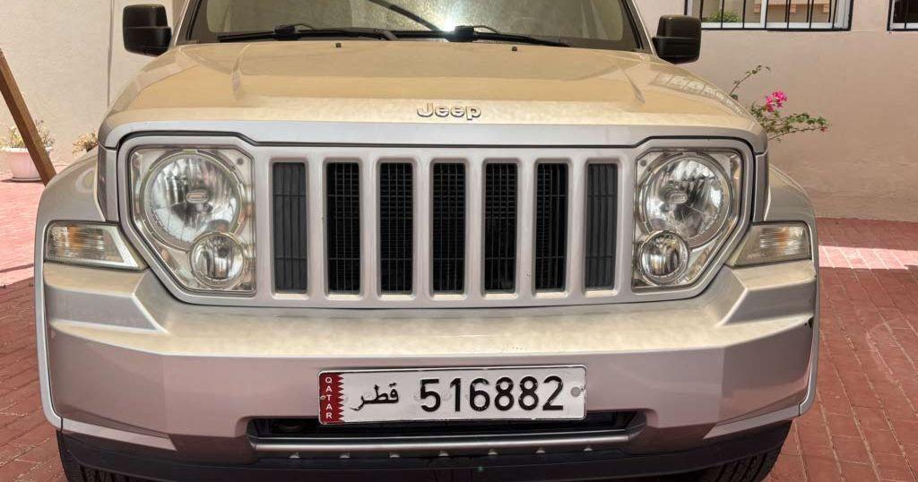2012 جيب شيروكى