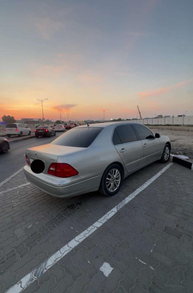 للبيع لكزس LS