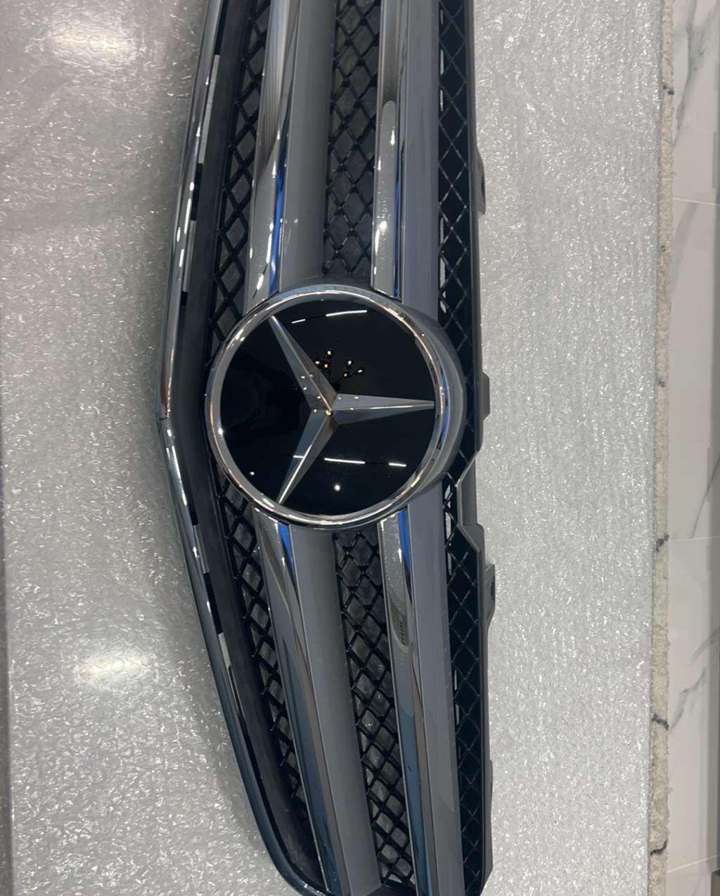 mercedes grill original