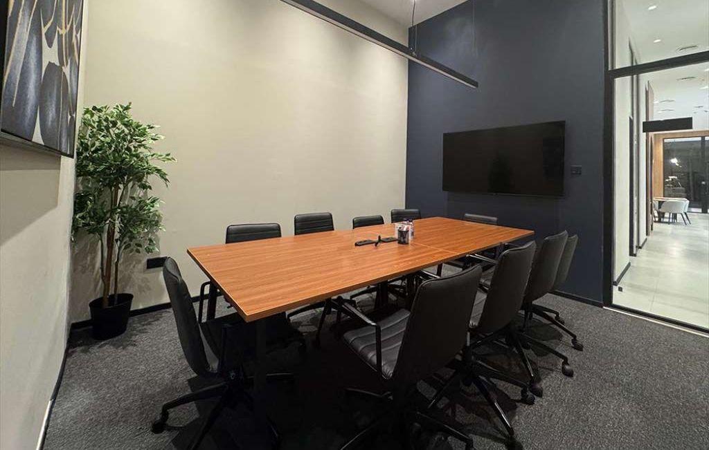 Furnished Office for