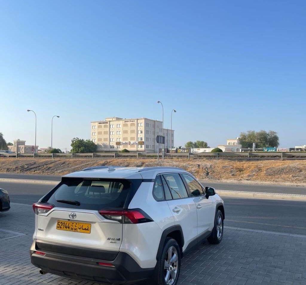 2019 تويوتا راف