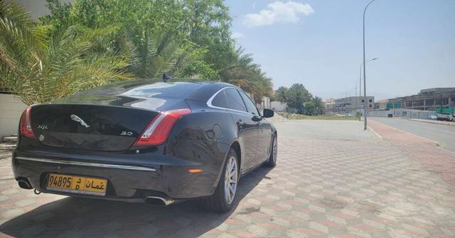2015 جاكوار XJ