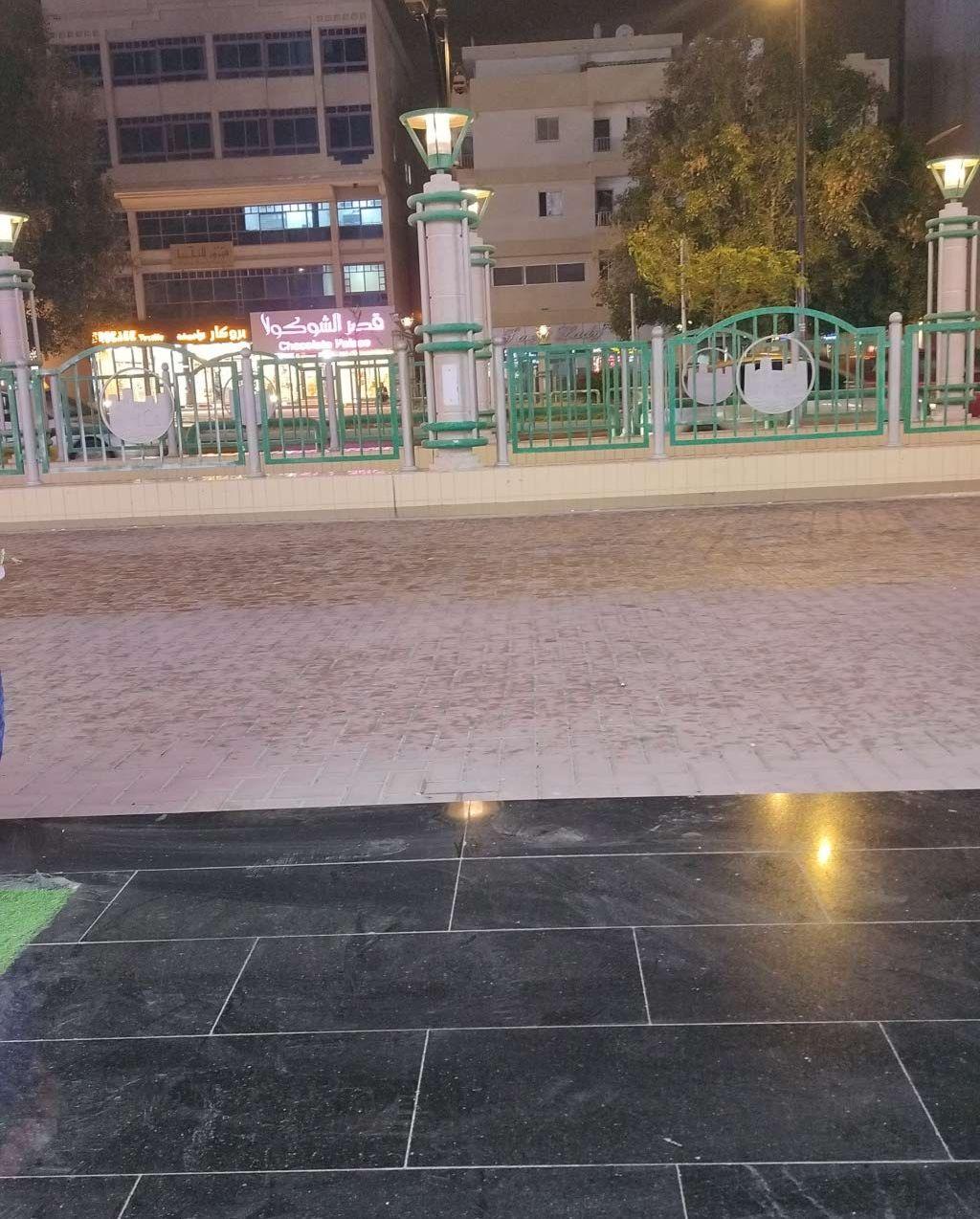 محل ازهار وشوكلا