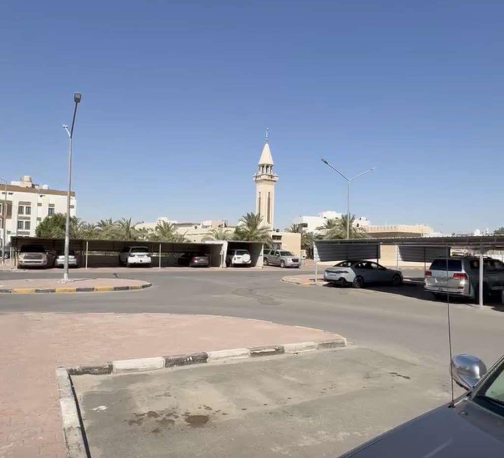 بيت للبيع في