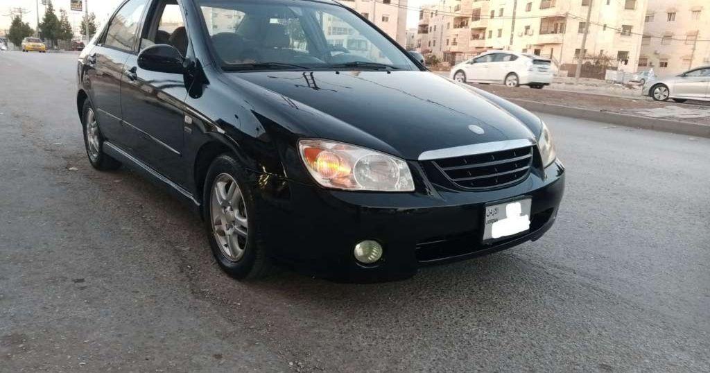 كيا سيراتو Standard