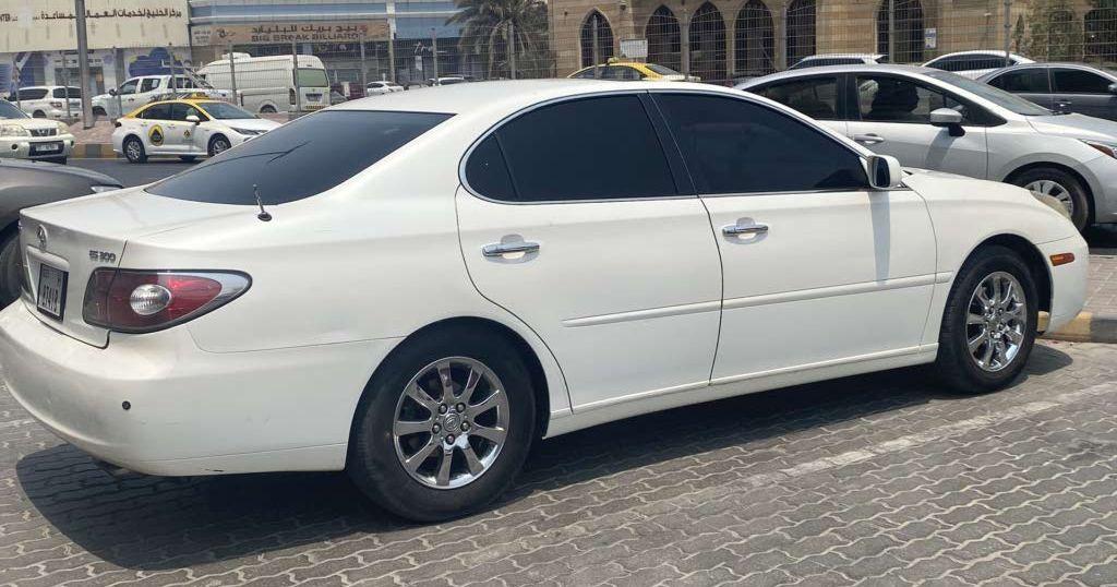 2004 لكزس ES
