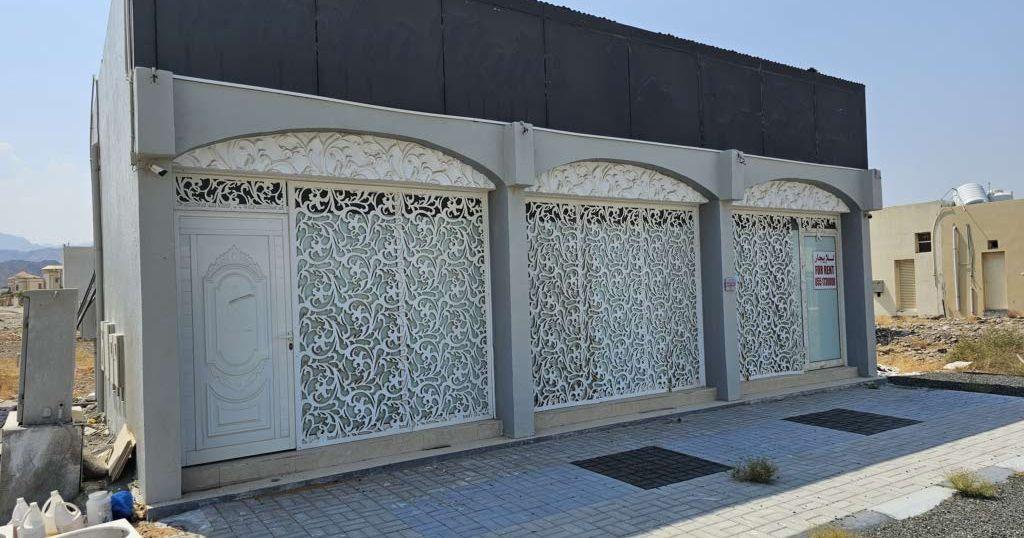 مبنى محلات تجاريه