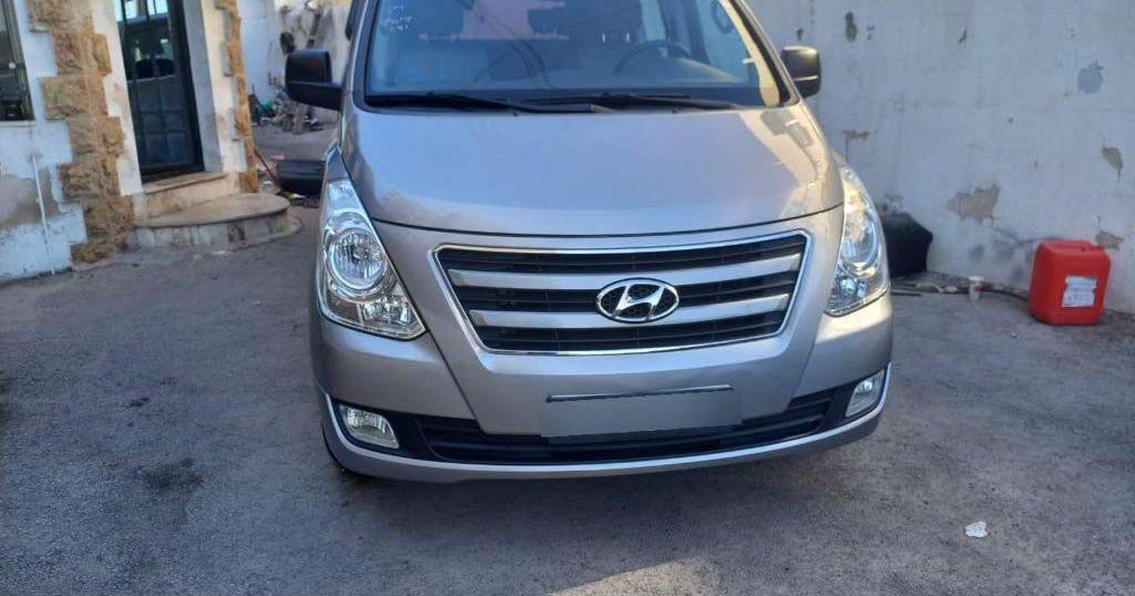 هيونداي H1 ستاركس