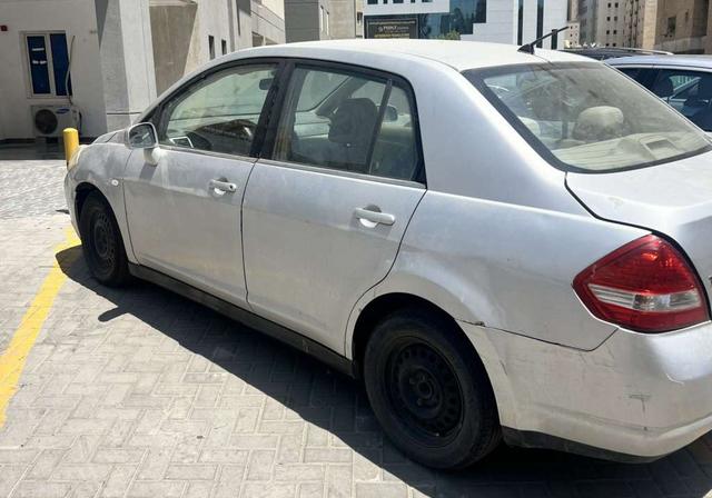 2009 نيسان تيدا