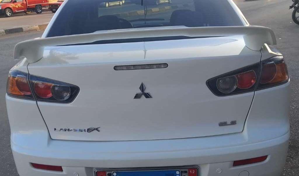 2016 ميتسوبيشي لانسر