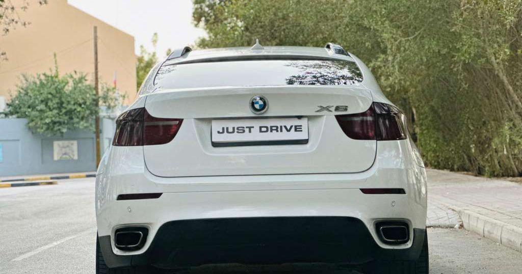 2010 بي ام