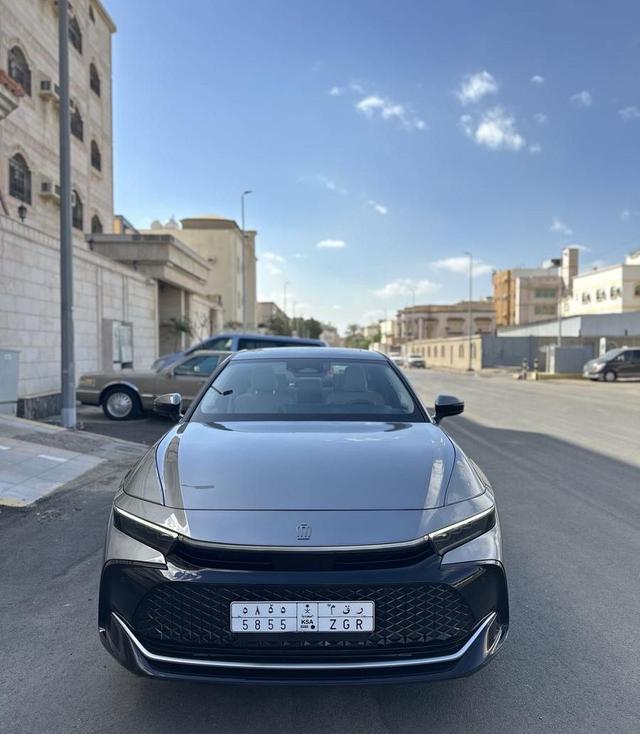 كراون بريميوم 2023