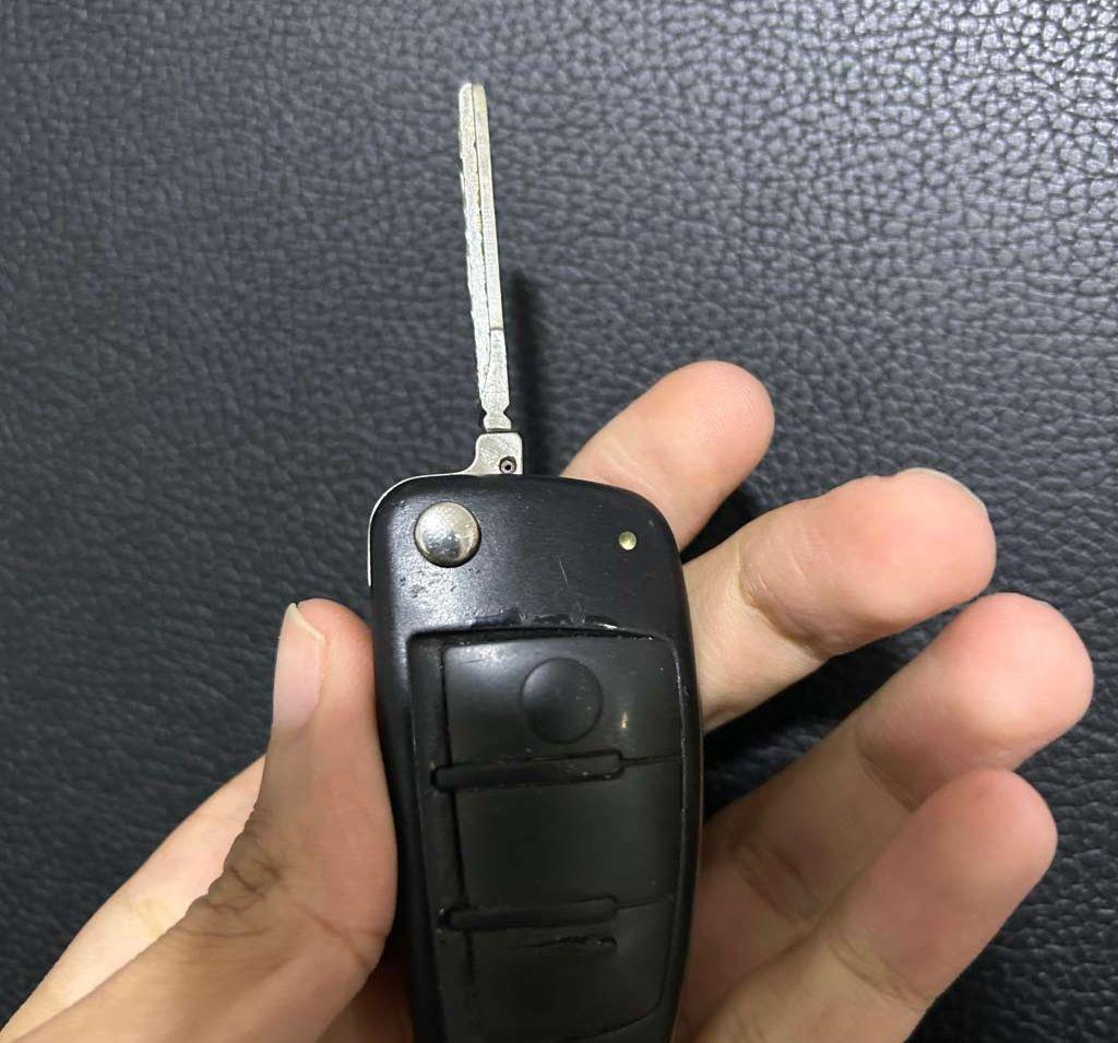 مفتاح ريموت أصلي