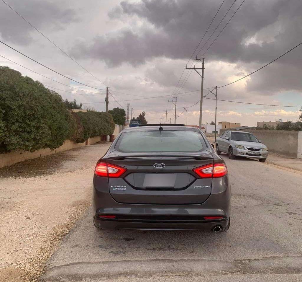 فورد فيوجن Titanium