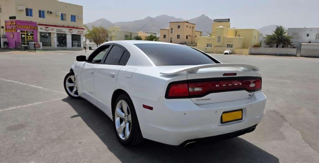 2014 دودج تشارجر