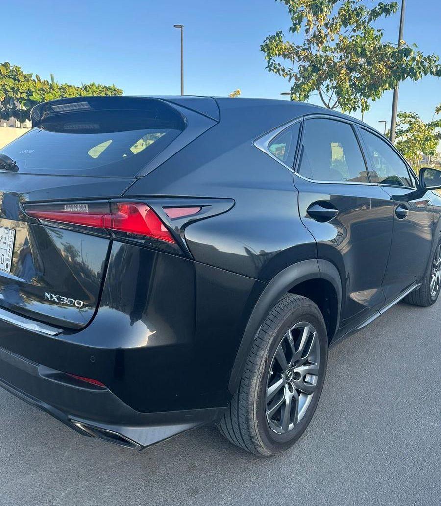 لكزس 2019 nx300