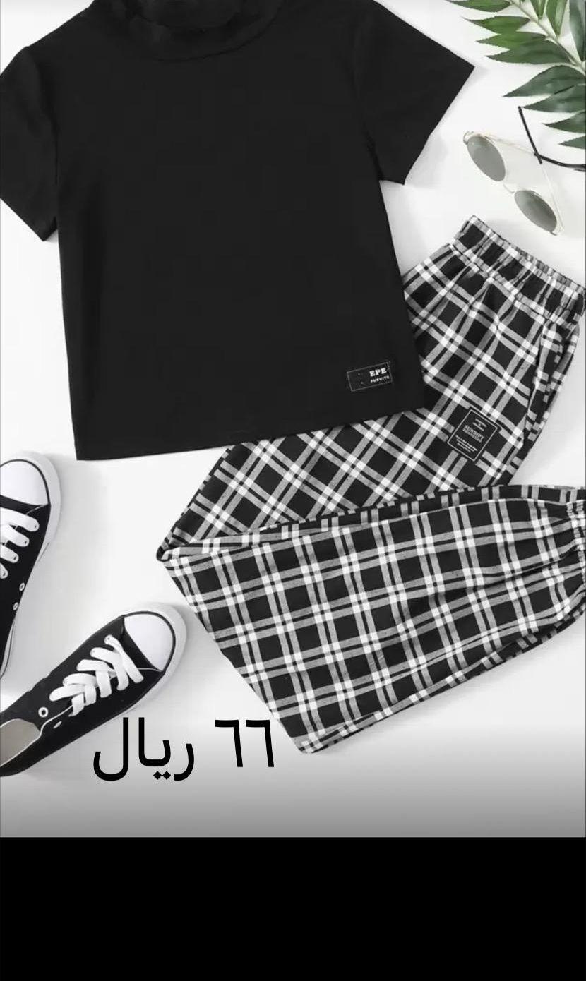 ملابس نساي ية