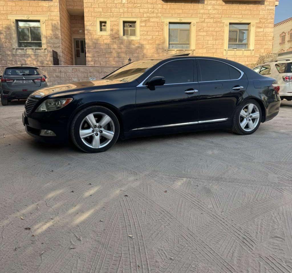 2008 لكزس LS