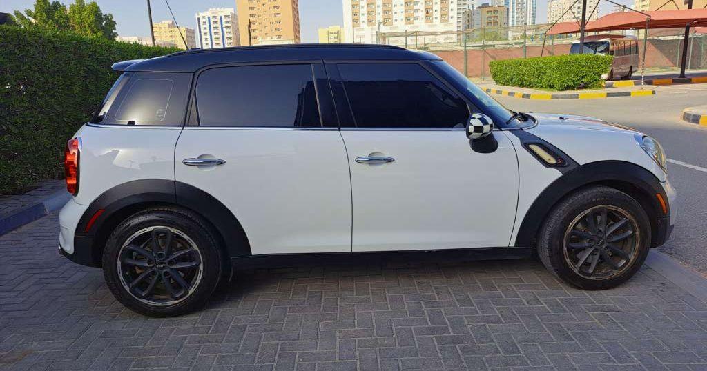2015 ميني كونتريمان