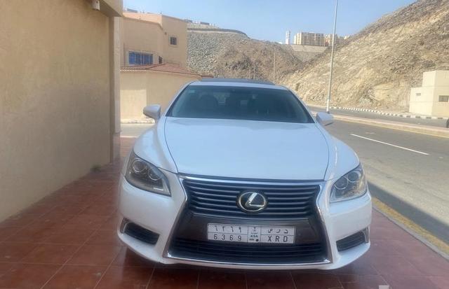 لكزس 2007 LS