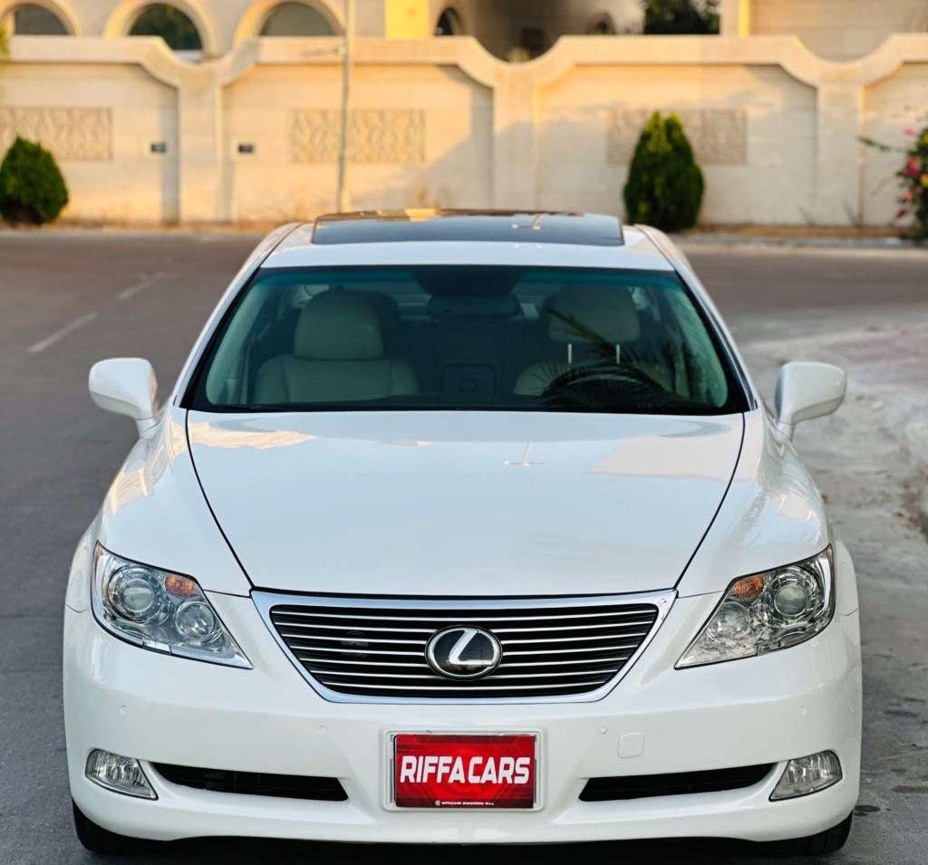 2008 لكزس LS