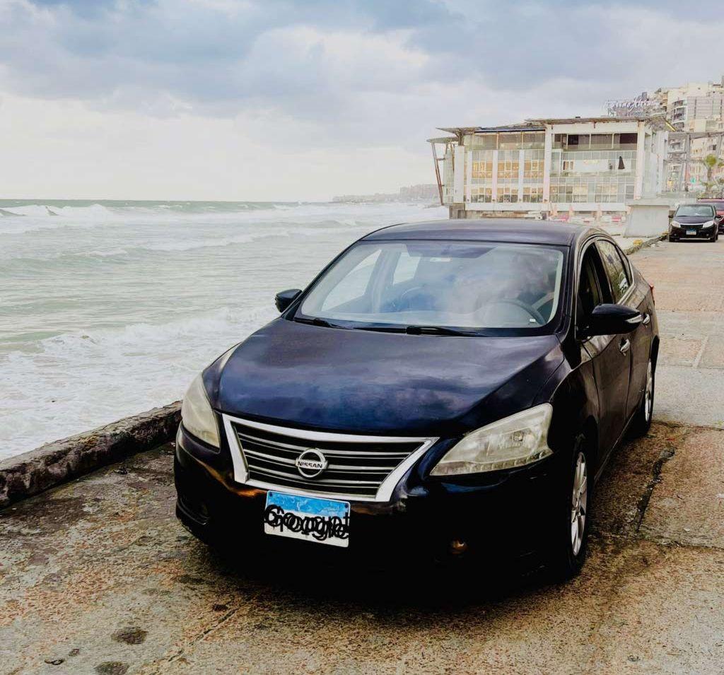 نيسان سنترا SV